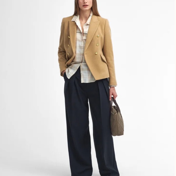 Barbour Women's Darly Camel Blazer with Gold Buttons - Picture 4 of 8